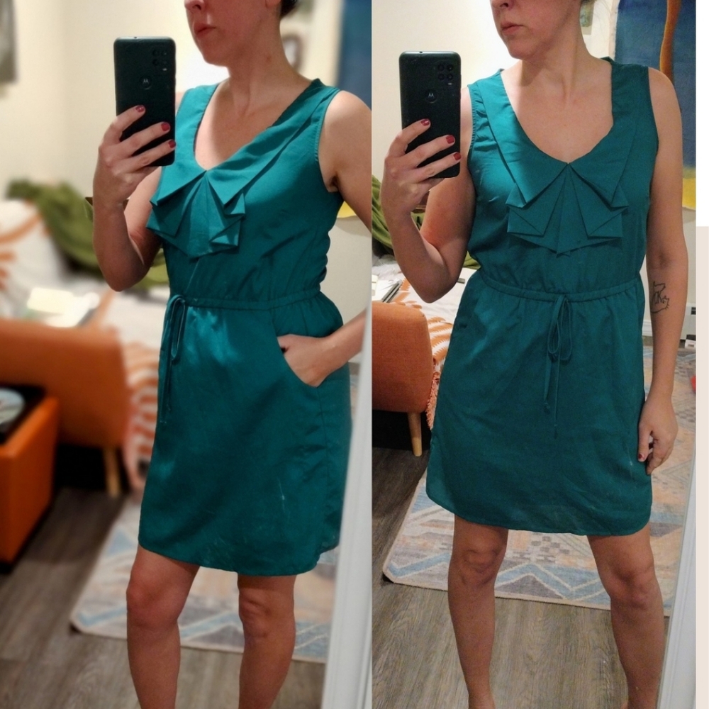 Bebop lightweight green dress with pockets and elastic waist, size medium